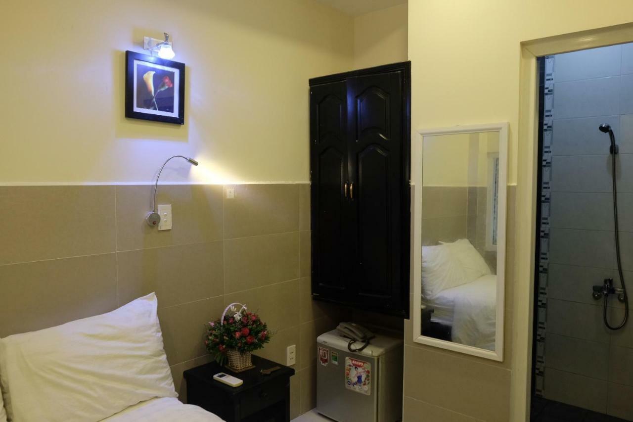 Khue My Hotel Da Nang Exterior photo